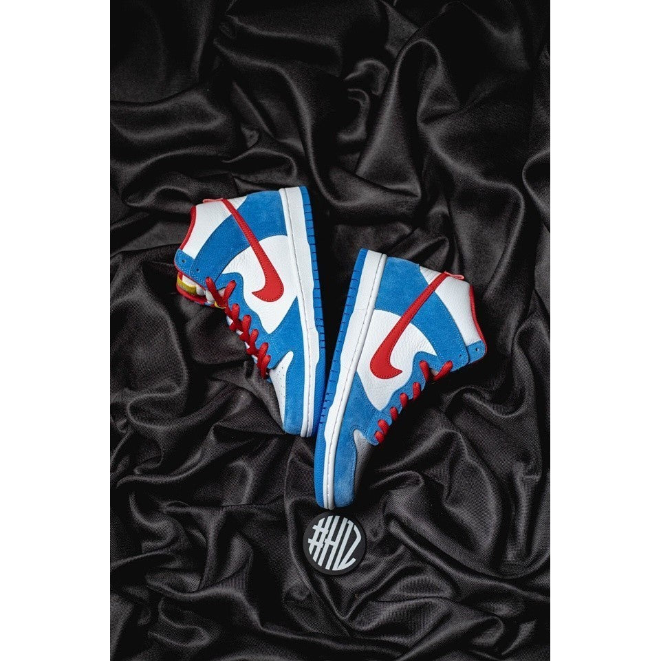 Nike SB Dunk High Doraemon