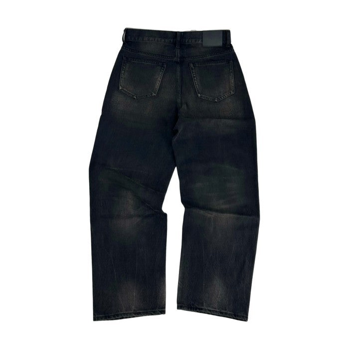 Supreme Distressed Loose Fit Selvedge Jean - Washed Black