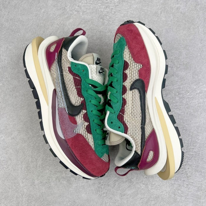 sacai x Nike Vaporwaffle Neptune Green