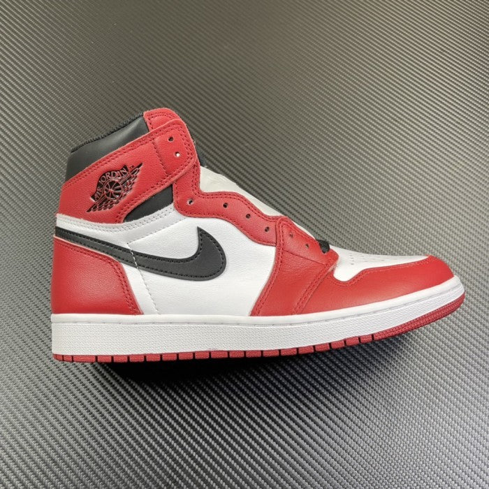 Air Jordan 1 High OG chicago (2015)