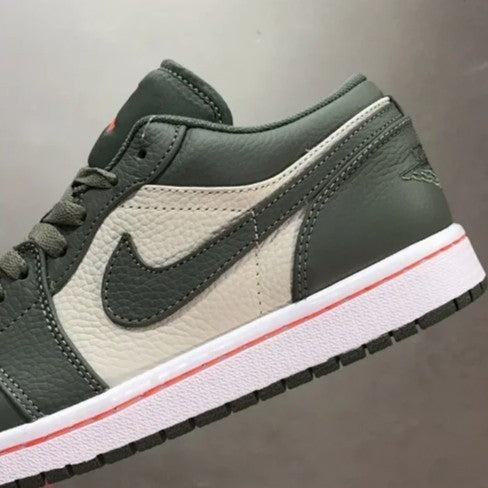 Air Jordan 1 Low Military Green - 553558-121