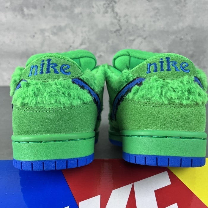 Grateful Dead x Nike SB Dunk Low Green Bear