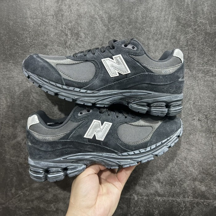 New Balance 2002R 'Black Grey' M2002RBV