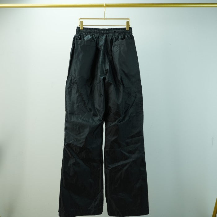 Hellstar Waxed Nylon Pants - Black