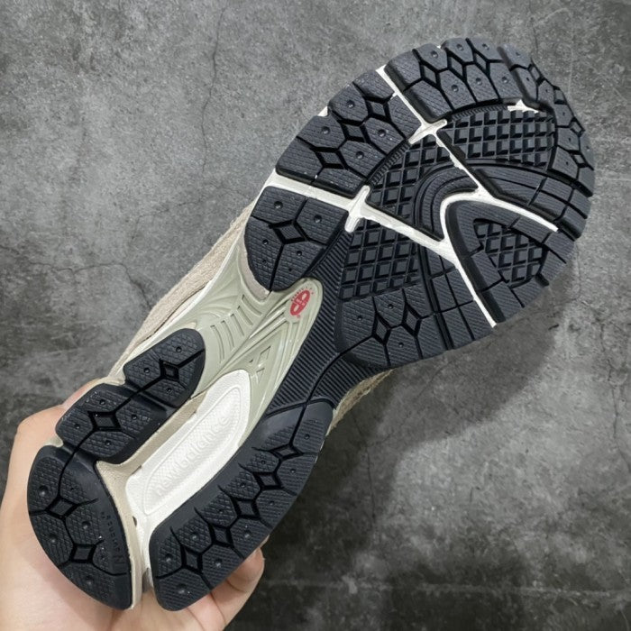 New Balance 2002R Protection Pack 'Driftwood' M2002RDL