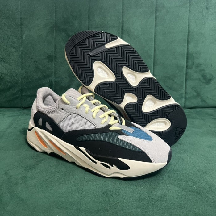 Adidas Yeezy Boost 700 Wave Runner