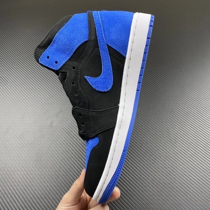 Air Jordan 1 Retro High OG Royal Suede