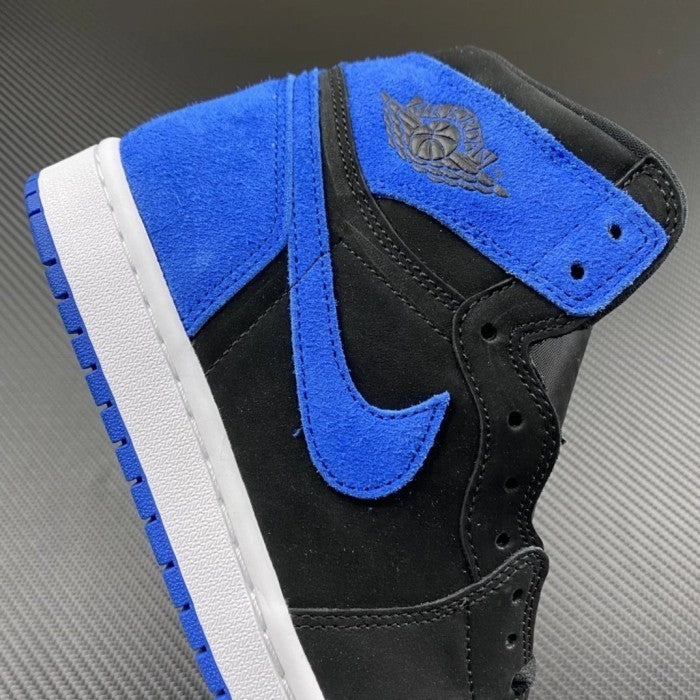 Air Jordan 1 Retro High OG Royal Suede