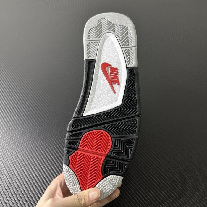 Air Jordan 4 Retro White Cement (2016)