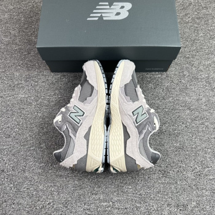 New Balance 2002R Protection Pack 'Rain Cloud' M2002RDA