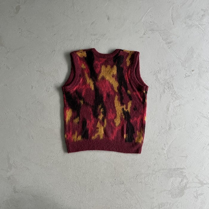 Corteiz Mohair Knit Vest - Red Camo