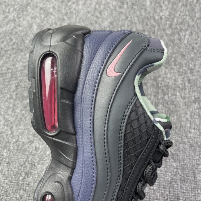 Corteiz x Nike Air Max 95 SP Pink Beam