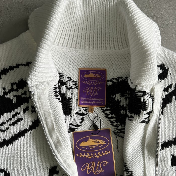 Corteiz VVS Jacquard Heavy Knit Zip - White