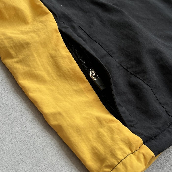 Corteiz Spring Jacket - Alcatraz Sun & Rain Black Yellow Windbreaker