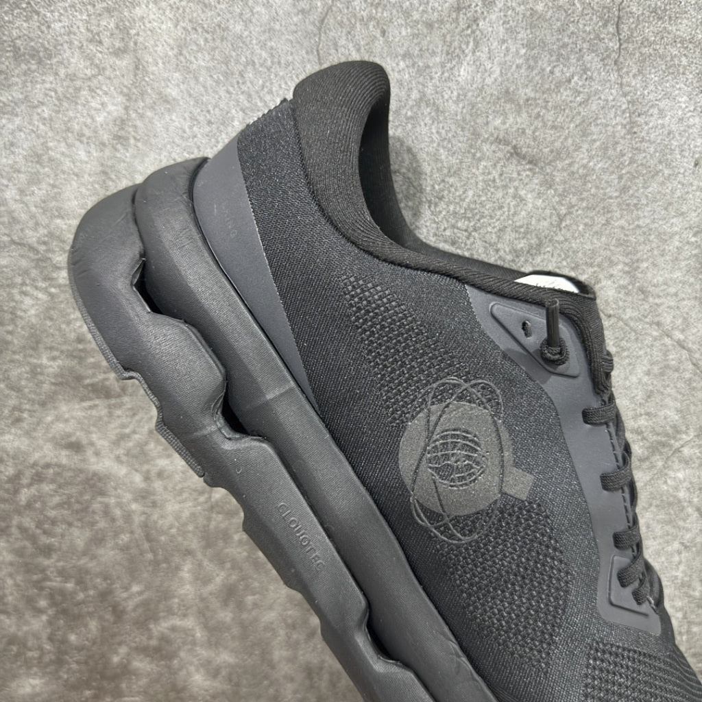 Kith x On Cloudzone ‘Black’
