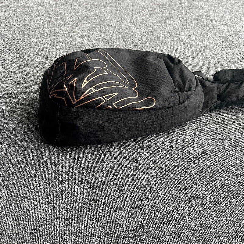 Syna World Sling Bag