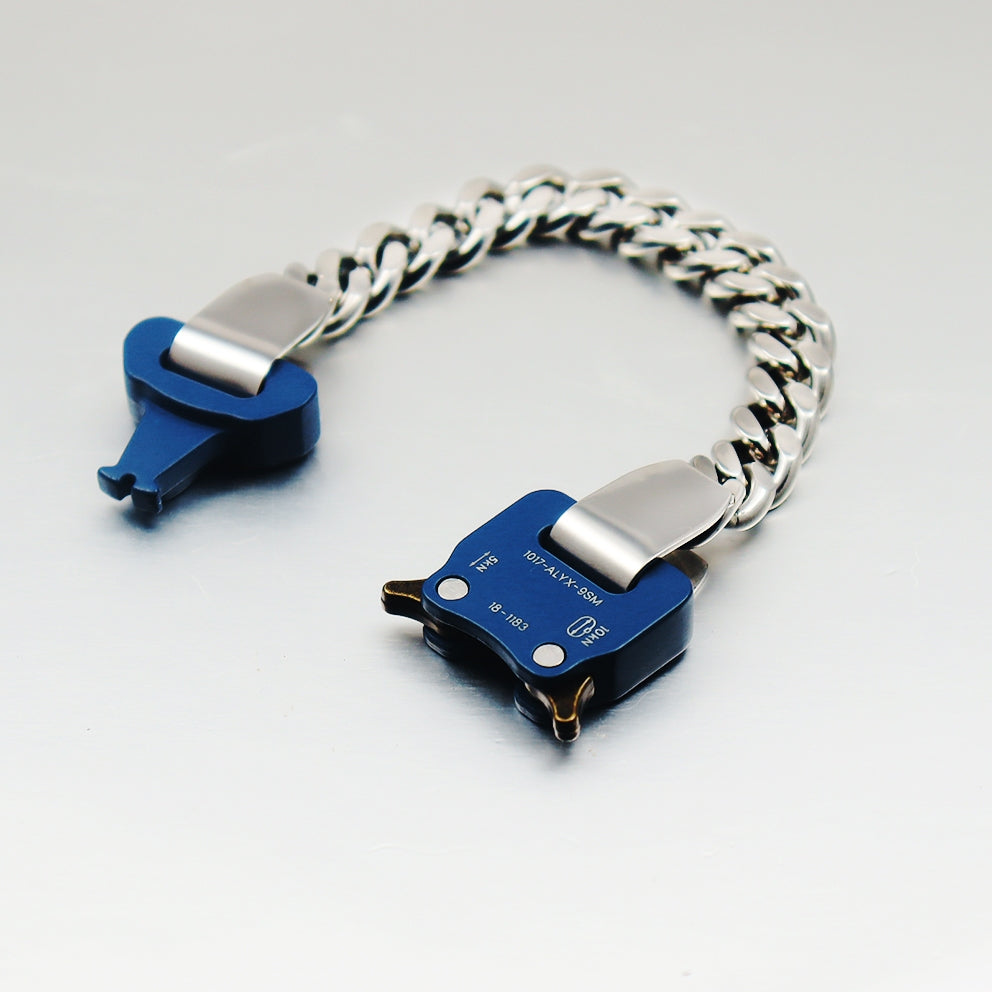 1017 ALYX 9SM Rollercoaster-Buckled chained Bracelet [Classic Variant]