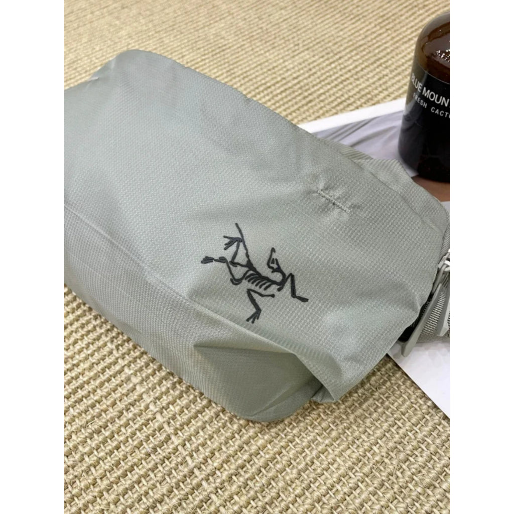 ARC Heliad Crossbody Bag 6L