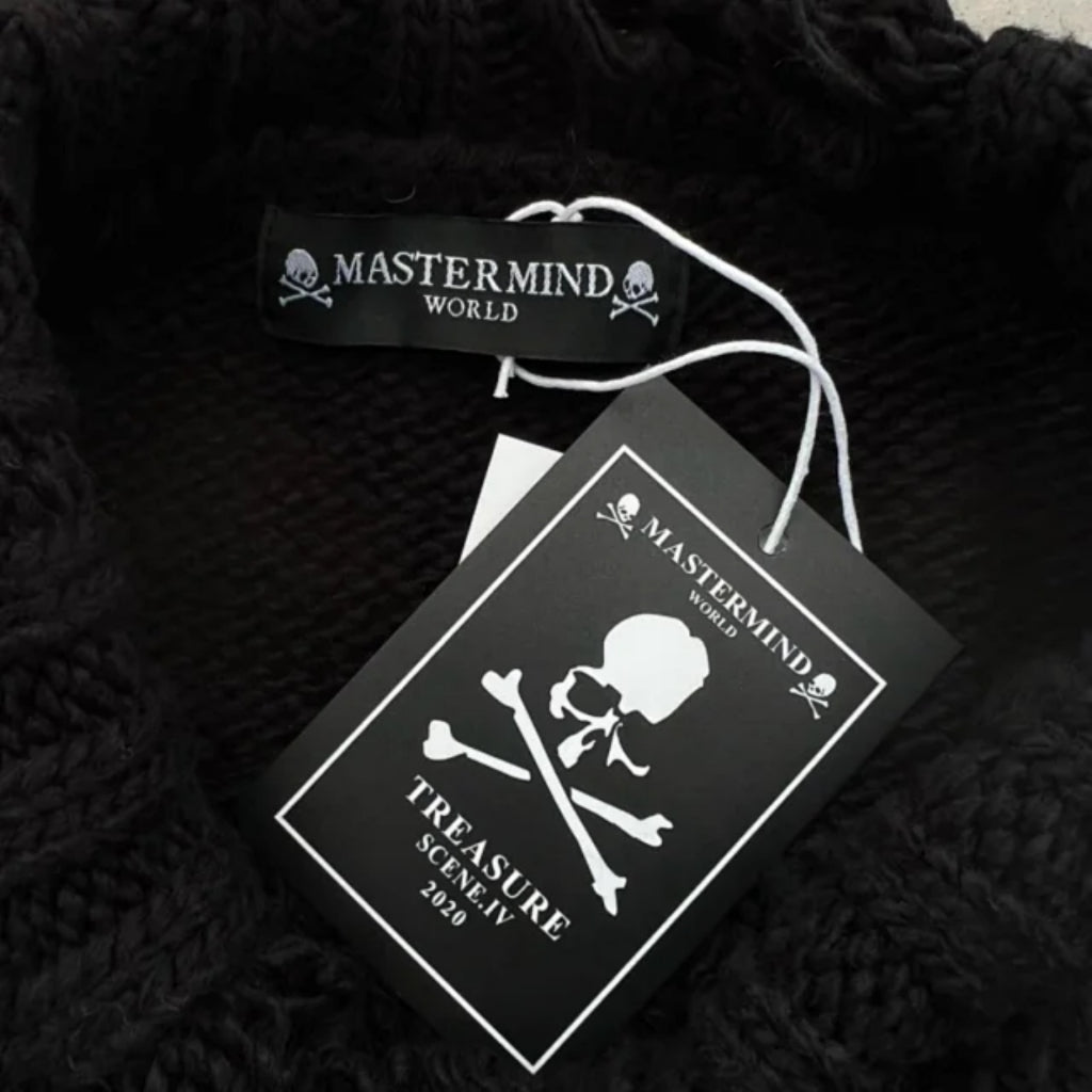 MASTERMIND WORLD Japan Distressed Big Scull Knit Sweater