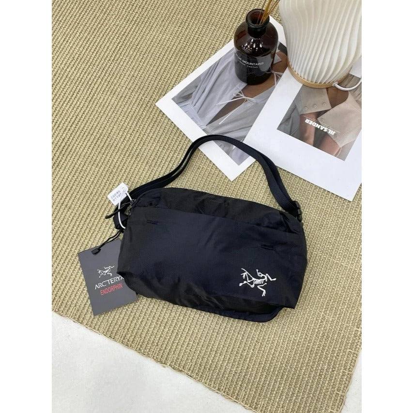 ARC Heliad Crossbody Bag 6L