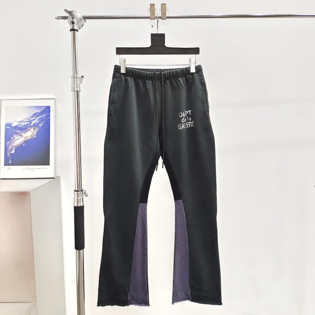 Gallery Dept. Flared Paint Splattered Sweatpants