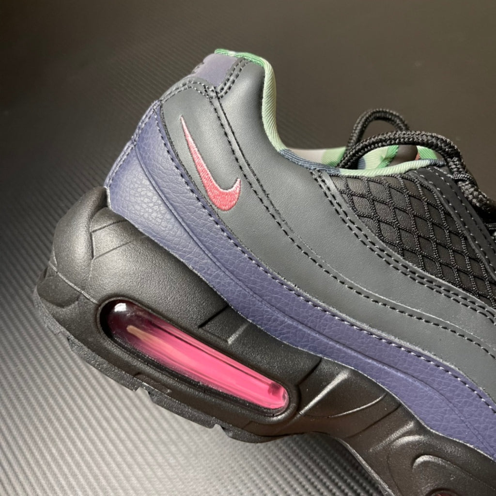 Corteiz x Nike Air Max 95 SP Pink Beam