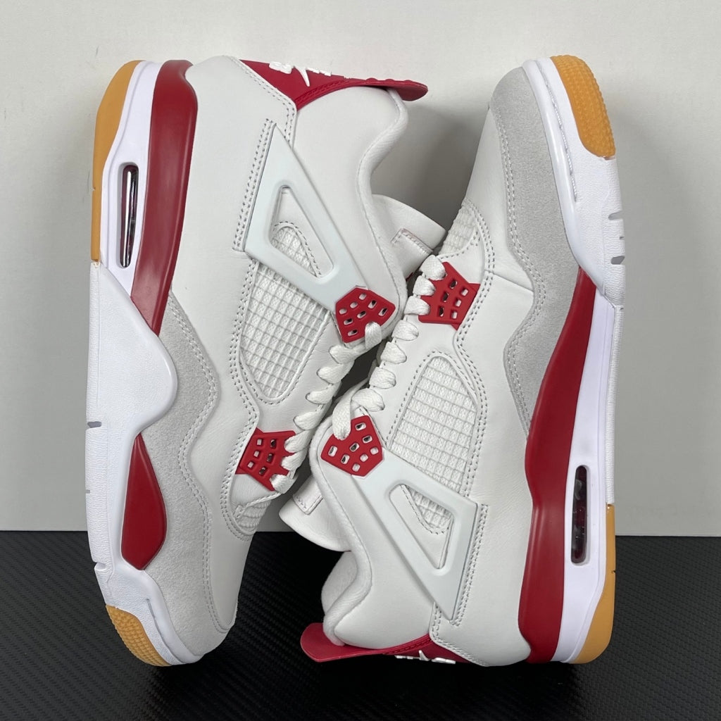Nike SB x Air Jordan 4 Retro SP 'Varsity Red' Friends & Family