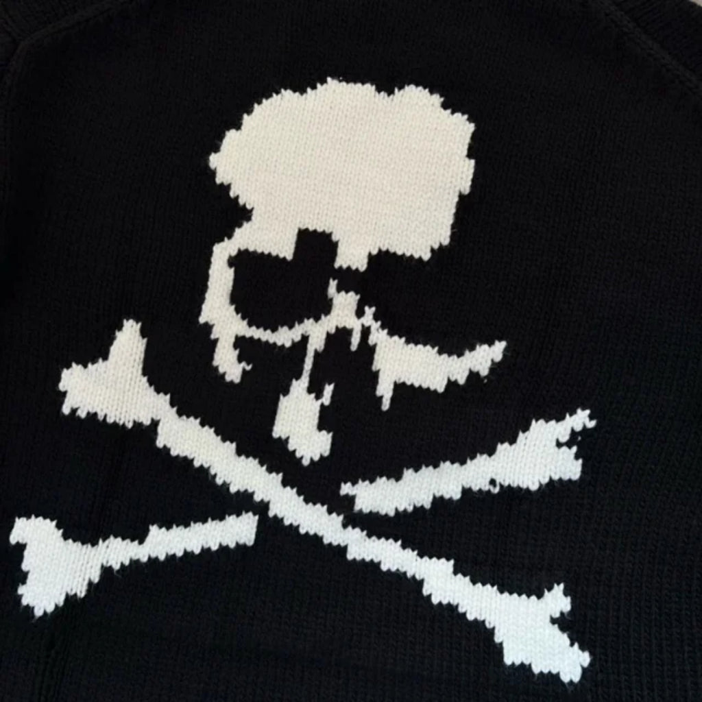 MASTERMIND WORLD Japan Distressed Big Scull Knit Sweater