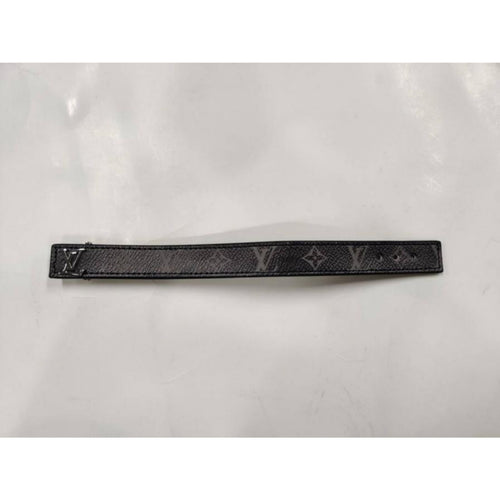 1-V Slim Leather Bracelet