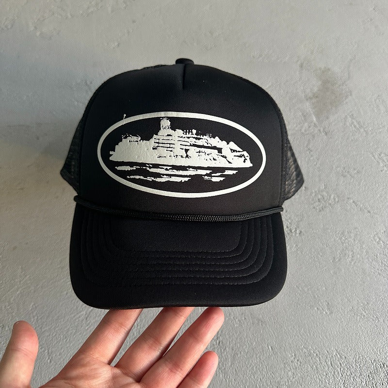 ALCATRAZ PREMIUM TRUCKER HAT - Corteiz