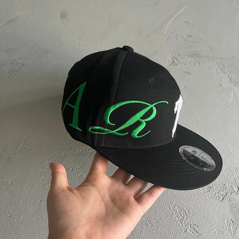 Trapstar Script Fitted Cap - Black/Green