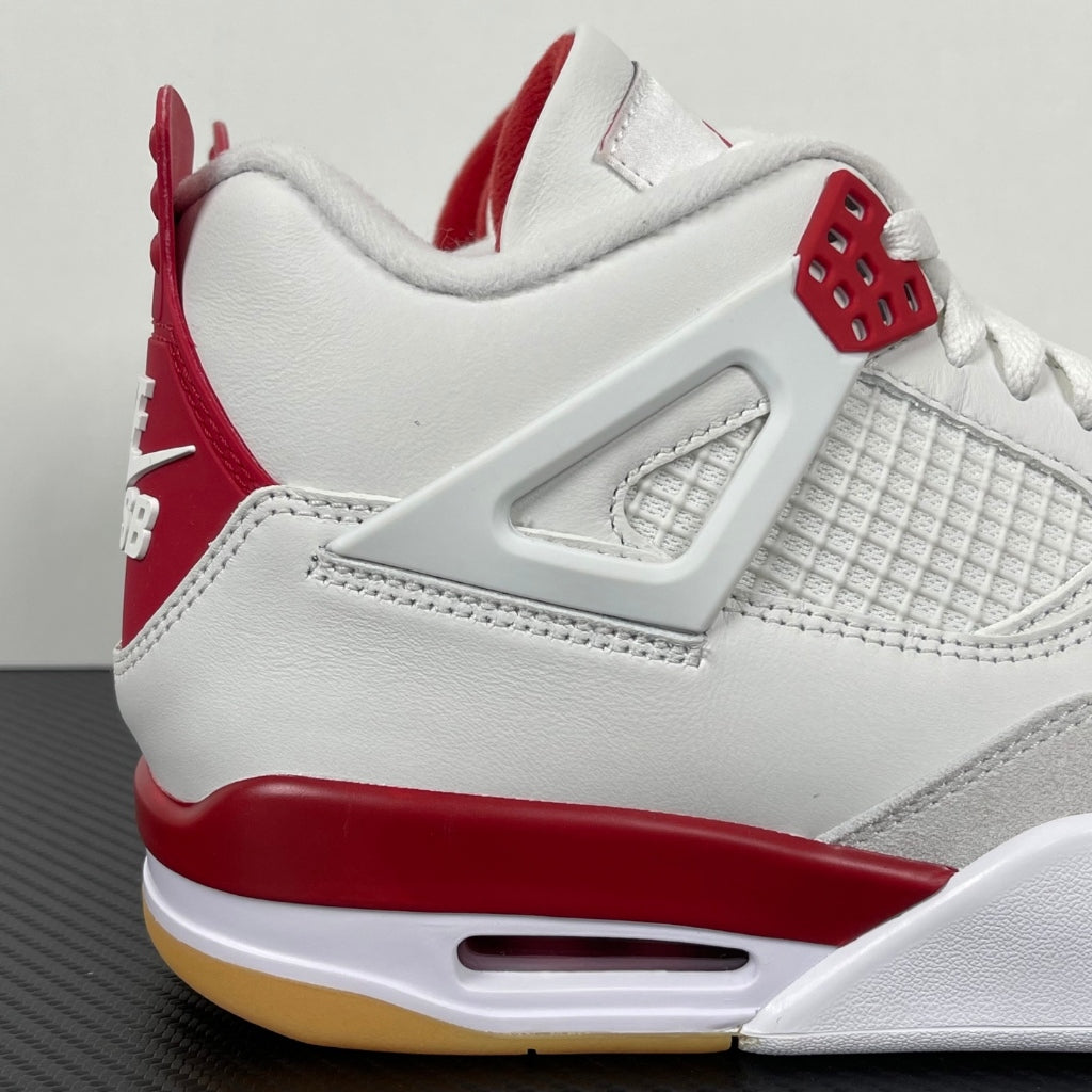 Nike SB x Air Jordan 4 Retro SP 'Varsity Red' Friends & Family