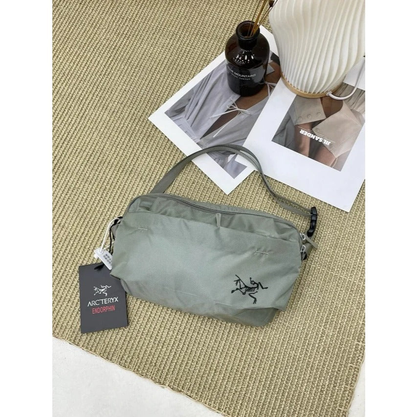 ARC Heliad Crossbody Bag 6L