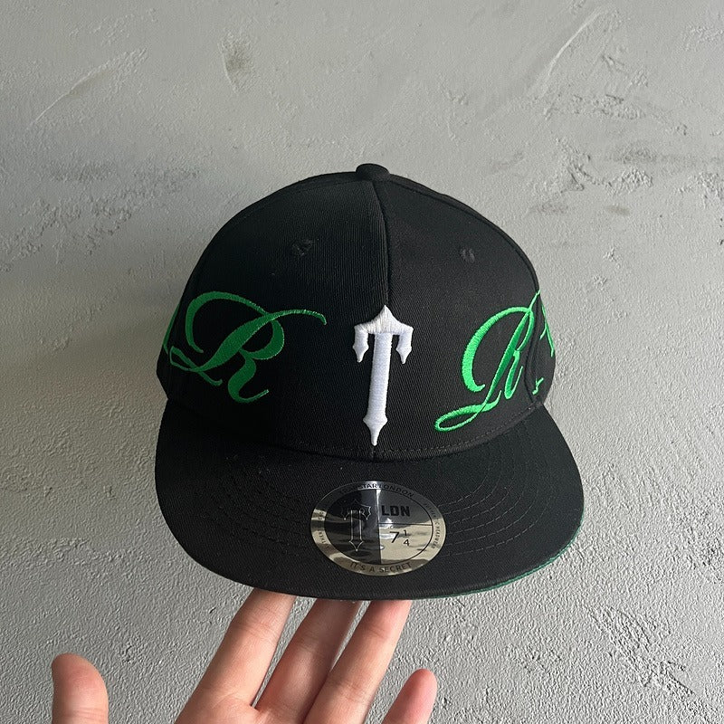 Trapstar Script Fitted Cap - Black/Green