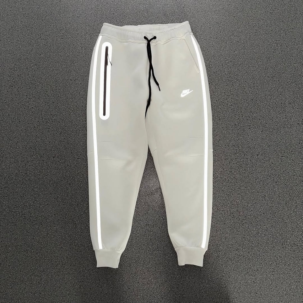 Nike Tech Fleece Reflective Lines - Set/Pants/Jacket