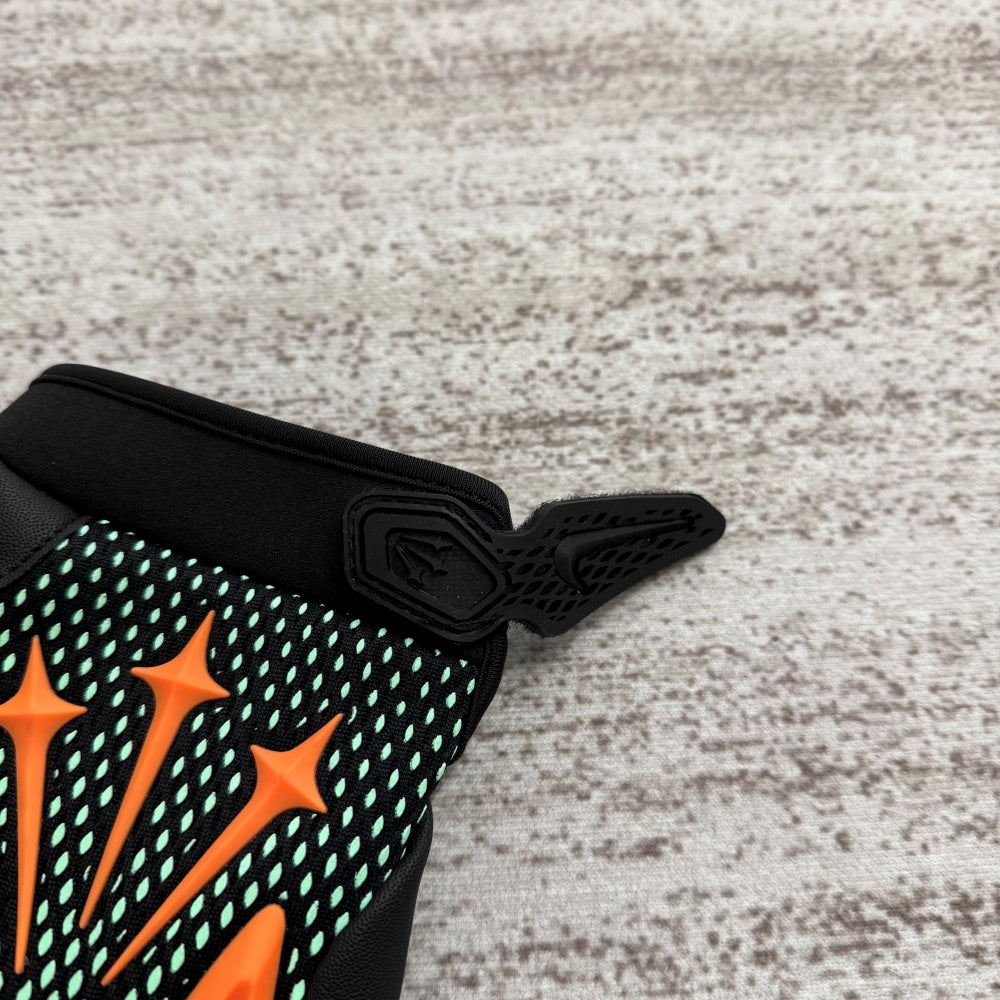 Nike x NOCTA L'Art Gloves [BLACK/MULTICOLOR]