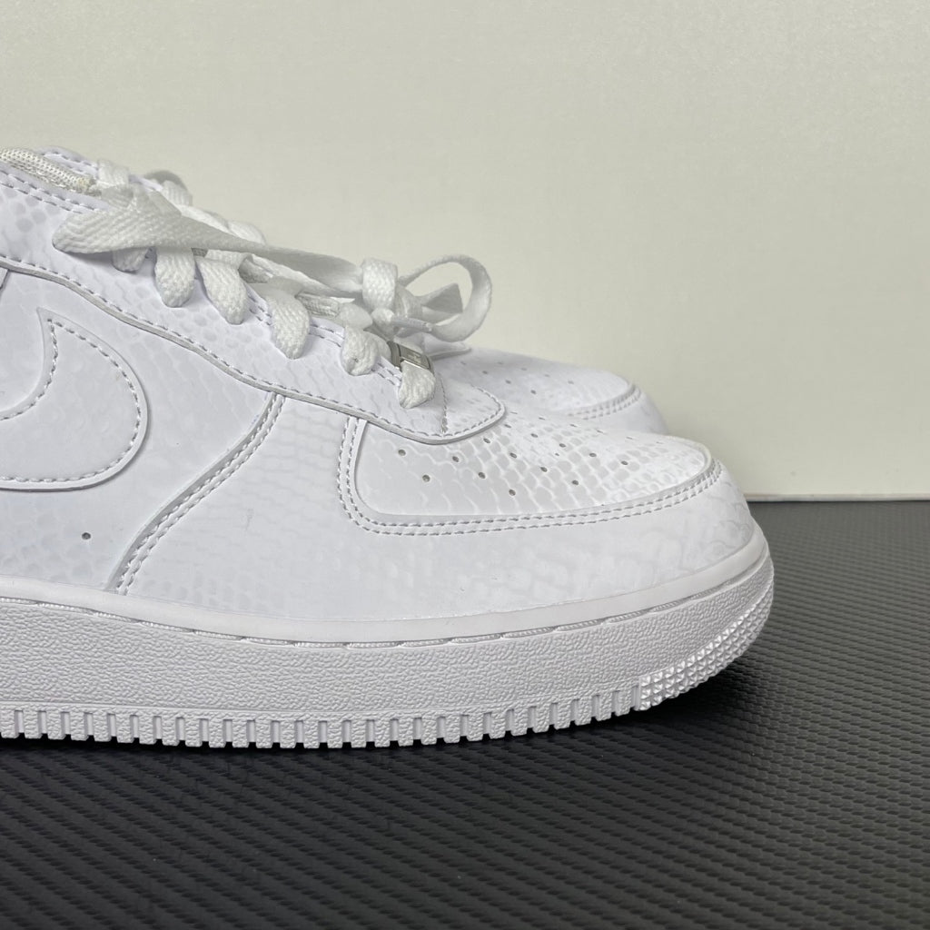 Kobe Bryant x Nike Air Force 1 'Mamba Forever' - White