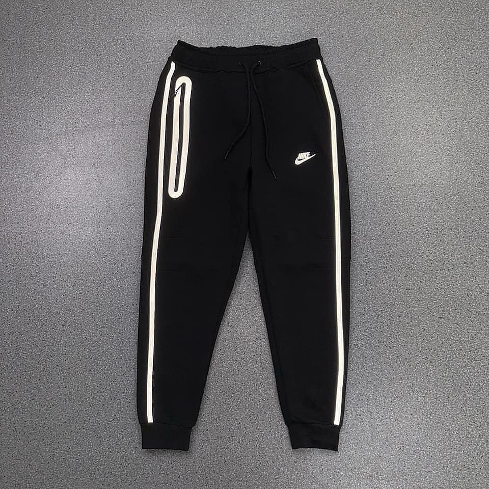 Nike Tech Fleece Reflective Lines - Set/Pants/Jacket