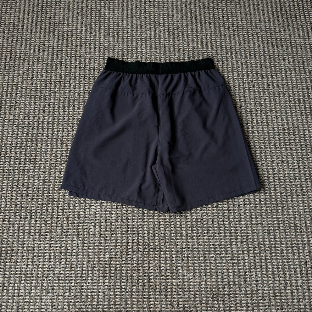 UVU RUNNING - Training Club Shorts