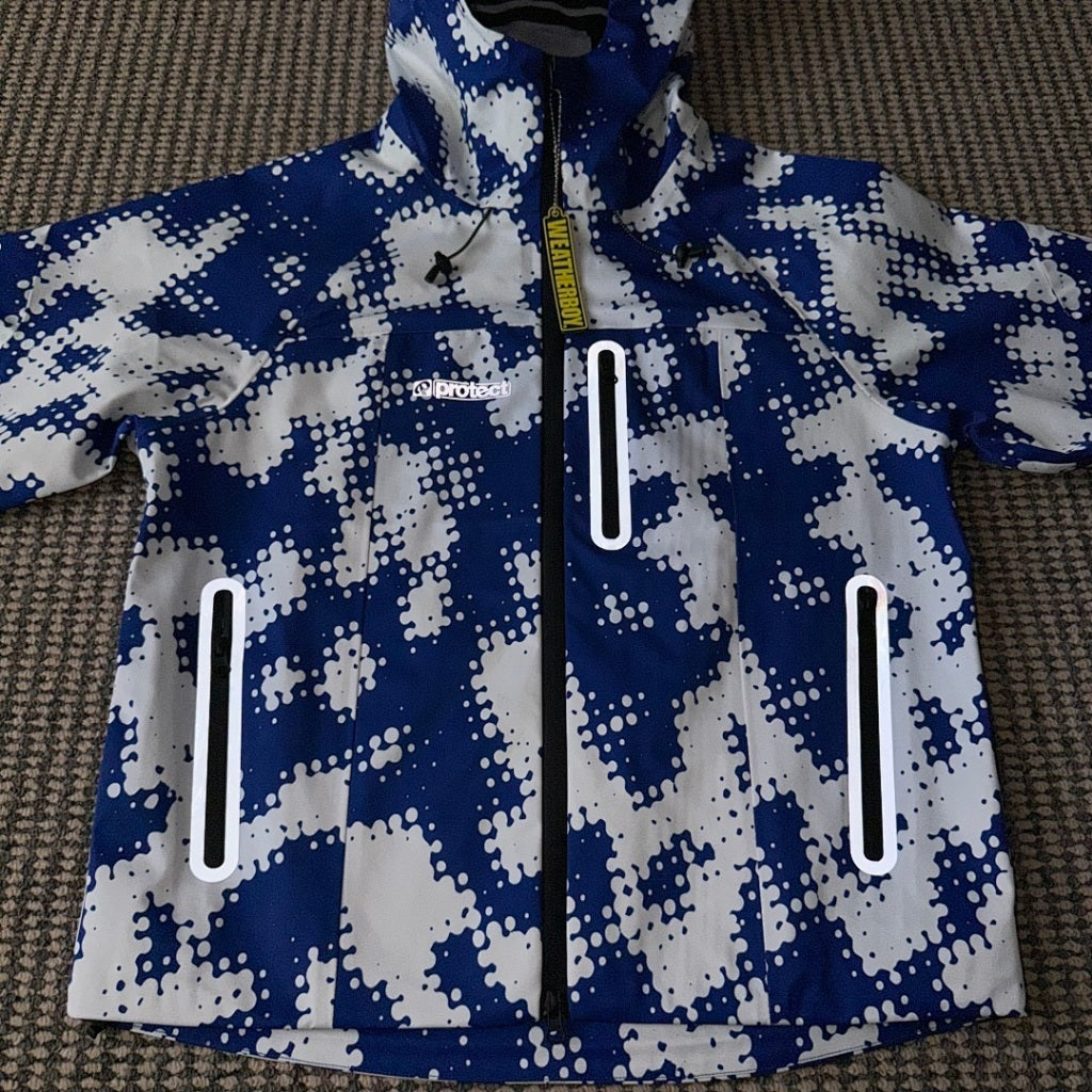 A PROTECT LONDON (@protect.ldn) - THE WEATHERBOY RAIN JACKET