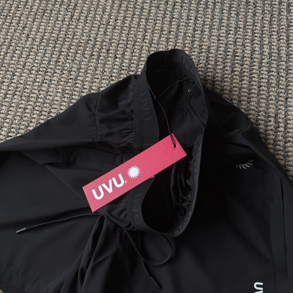 UVU RUNNING - Training Club Shorts