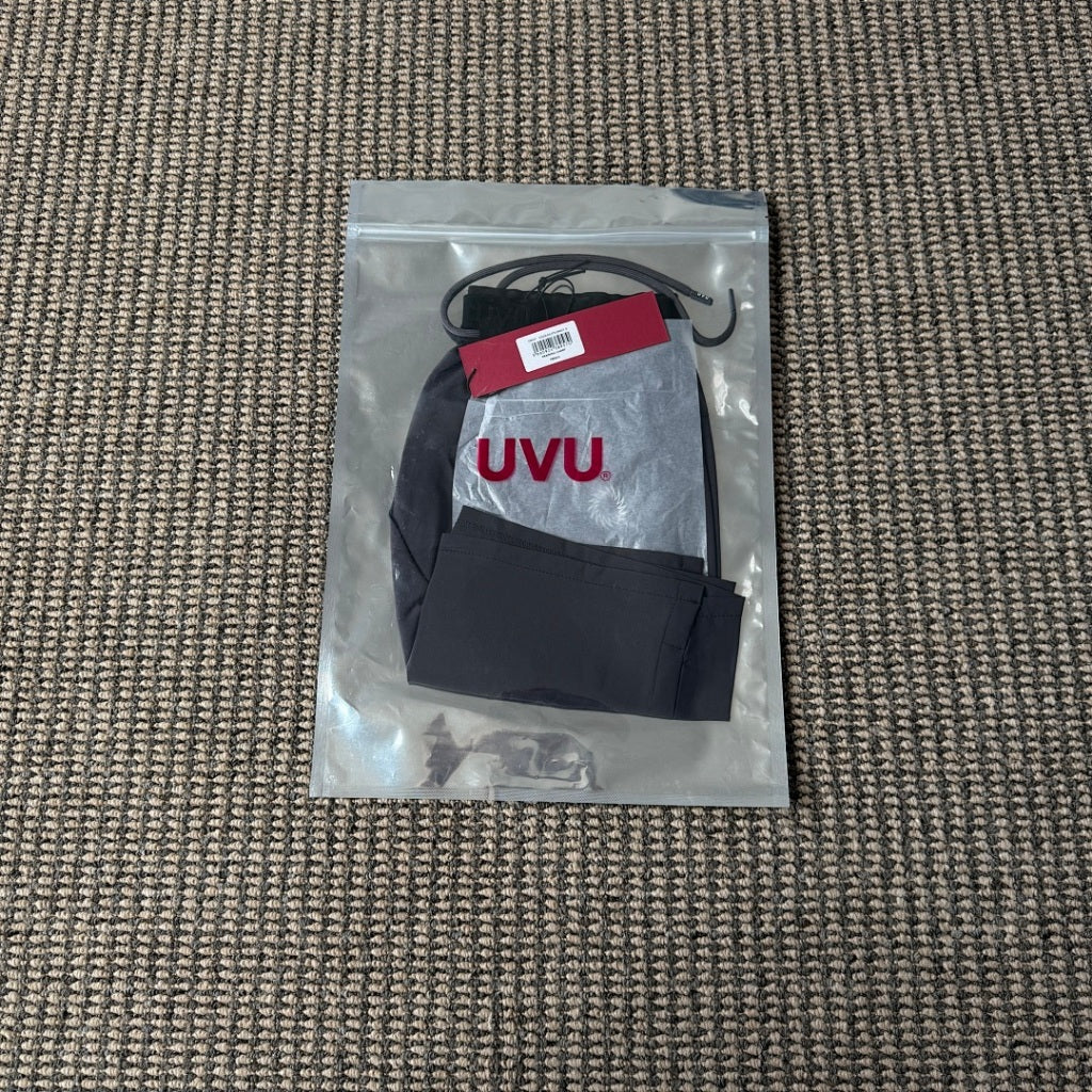 UVU RUNNING - Training Club Shorts