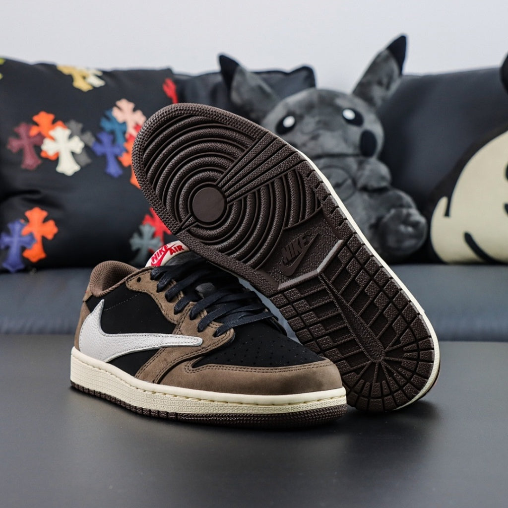 Travis Scott x Air Jordan 1 Low Mocha