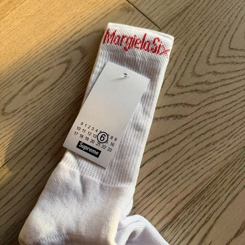 SUP MM6 Maison Margiela Hanes Crew Socks (1 Pack) - Black/White
