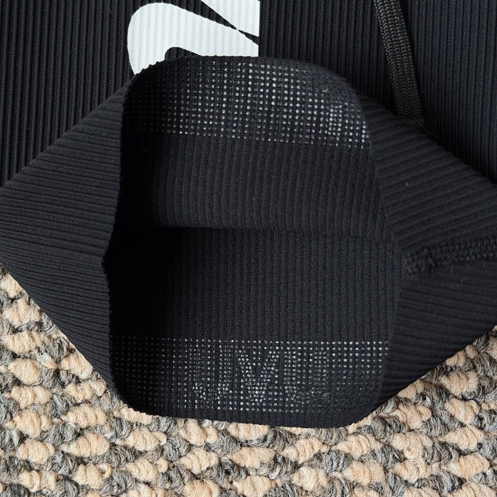 UVU RUNNING - Performance Half Tights V2 2.0 (Black/Red/Yellow/Valencia Run)