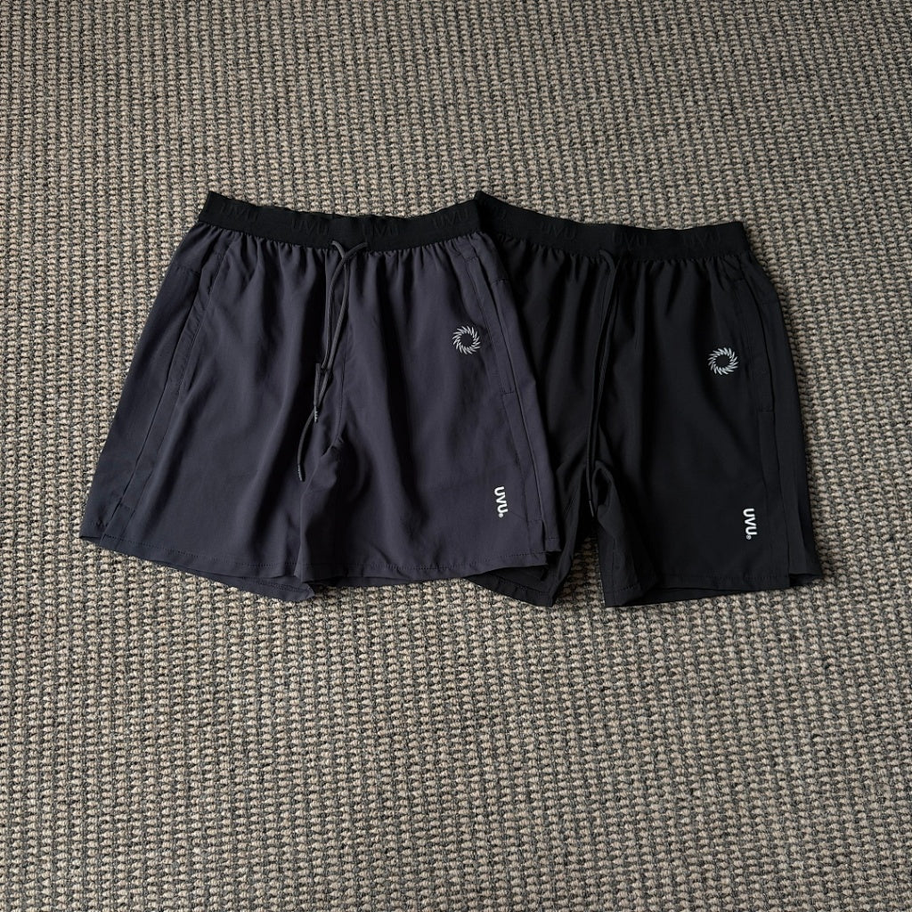 UVU RUNNING - Training Club Shorts