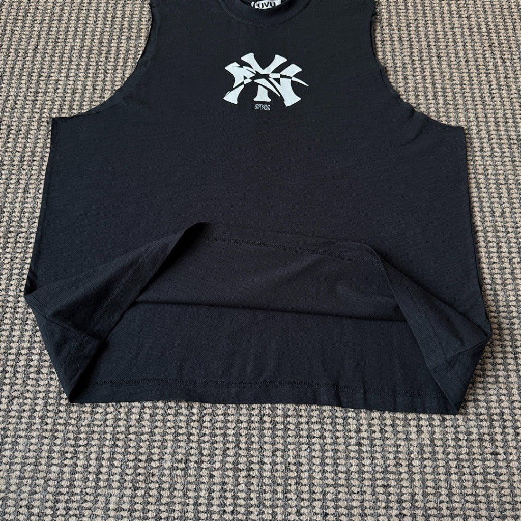 UVU Gleeson Gym Cut-off Black