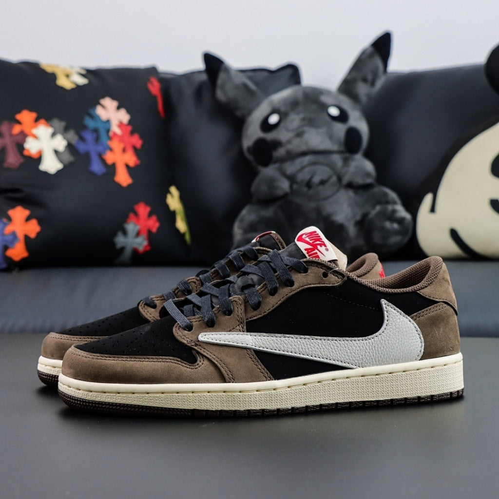 Travis Scott x Air Jordan 1 Low Mocha
