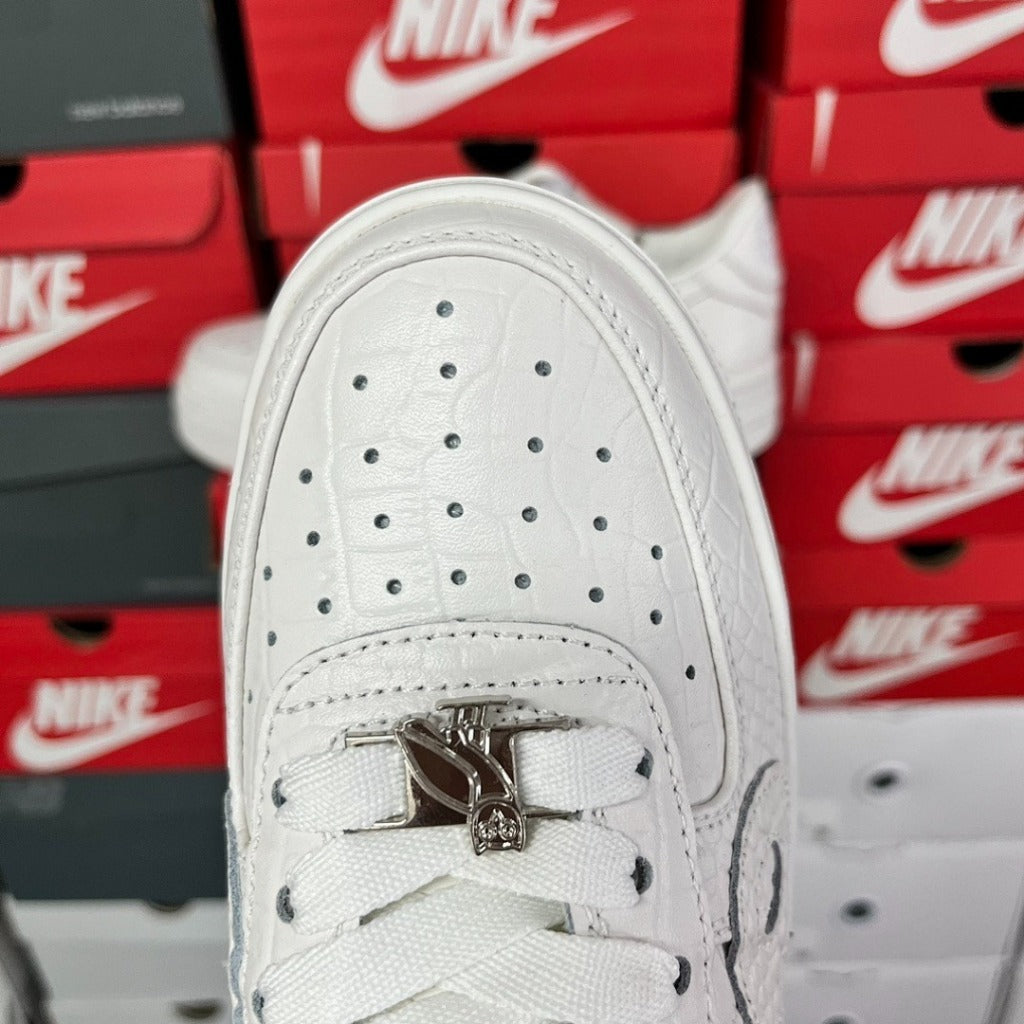 OVO x A Bathing Ape Bapesta - White