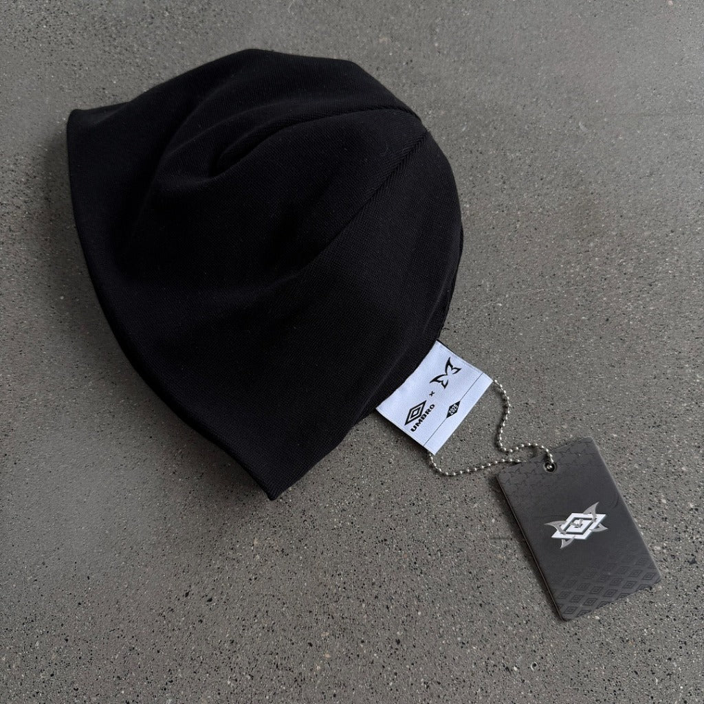 Mertra X Umbro Warm Up Beanie - Black/Navy